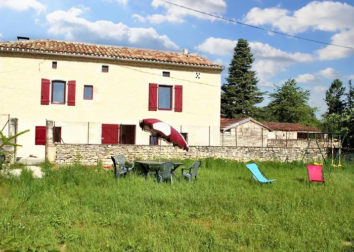 別荘 Maison Chaleureuse A Avec Jardin Cloture *